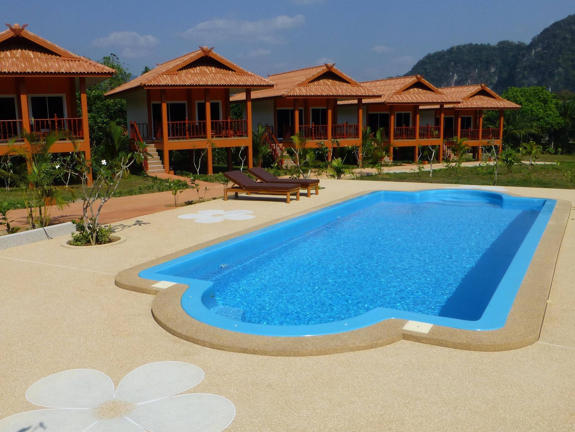 Khao Sok Jasmine Garden Resort - Sha Certified Khao Sok National Park Ngoại thất bức ảnh